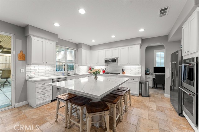 MLS #IV25160010 image #16