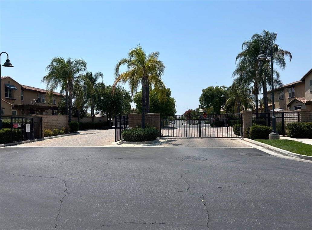 MLS #IV25162945 image #33