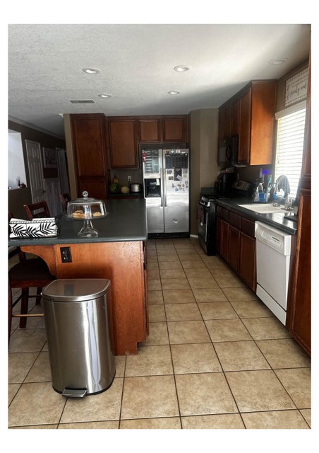 MLS #IV25163820 image #3