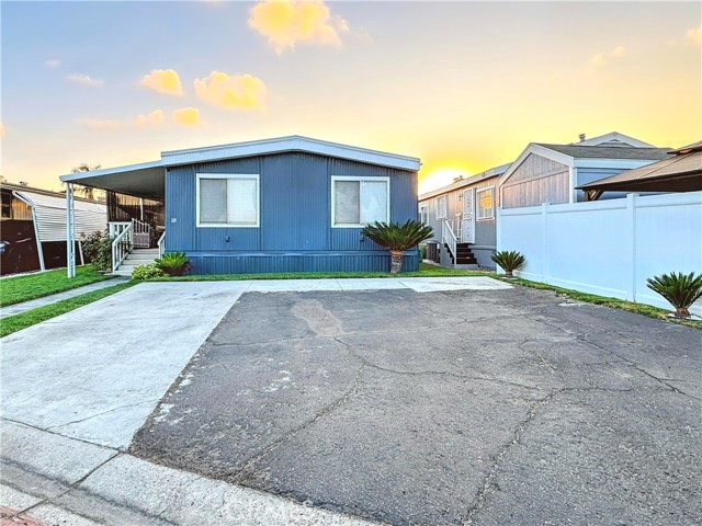 MLS #IV25165116 image #1