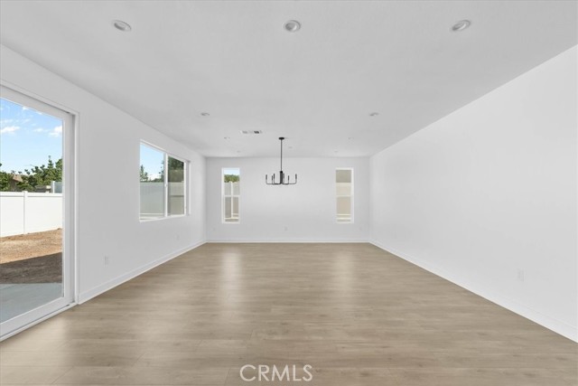 MLS #IV25166867 image #5