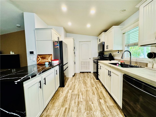 MLS #IV25167370 image #7