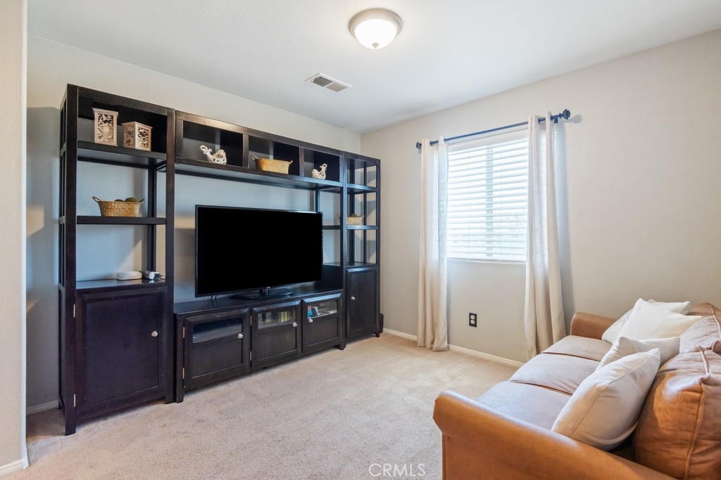 MLS #IV25169326 image #15