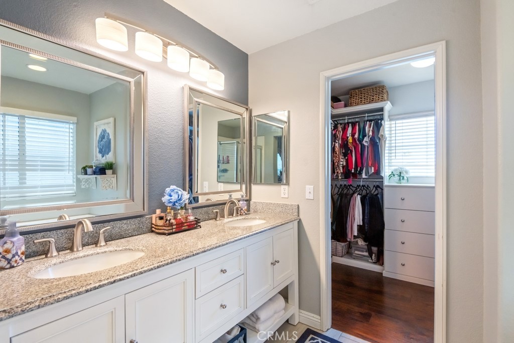 MLS #IV25169326 image #18