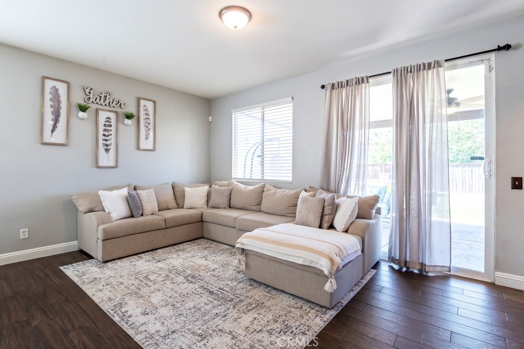 MLS #IV25169326 image #5