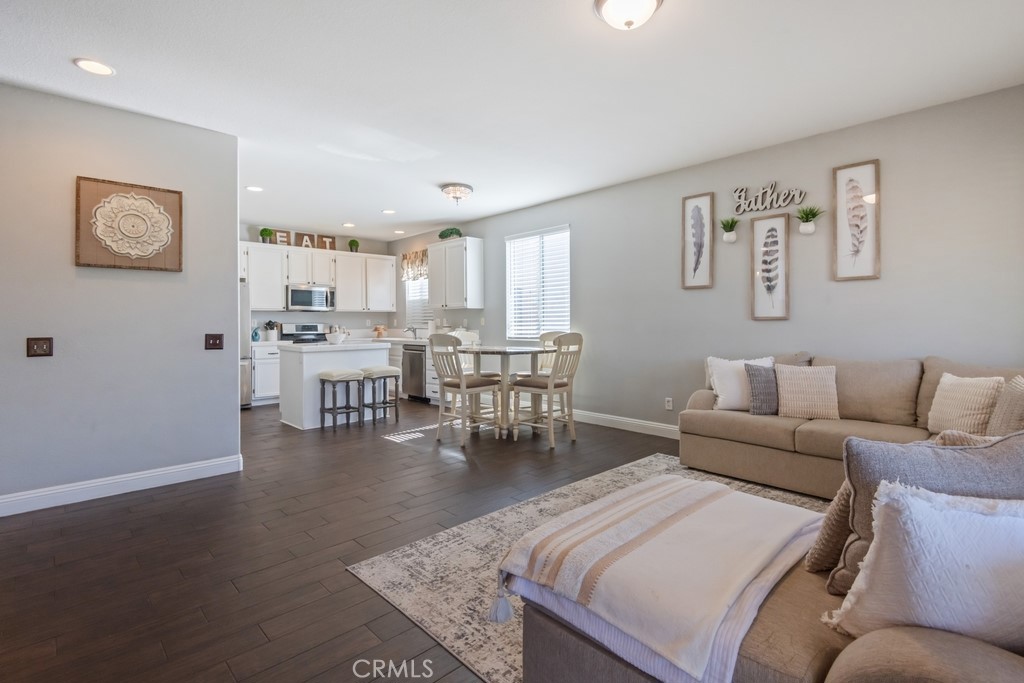 MLS #IV25169326 image #6