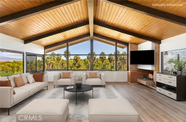 MLS #IV25169940 image #1