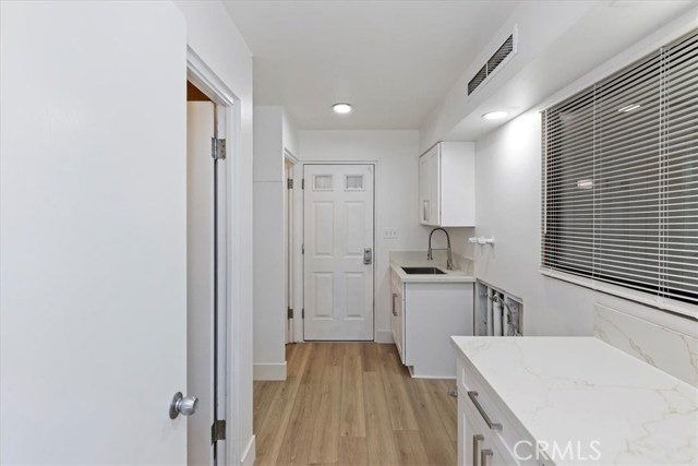 MLS #IV25169940 image #30