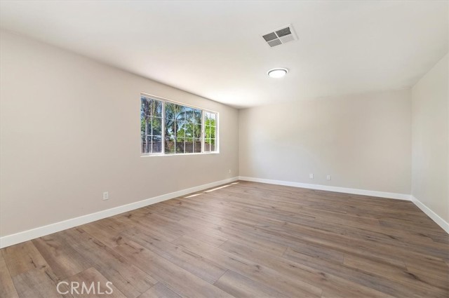 MLS #IV25171921 image #16