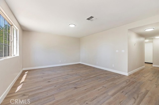 MLS #IV25171921 image #17