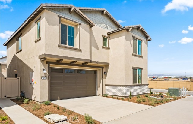 MLS #IV25172253 image #0