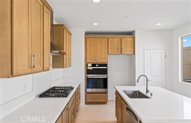 MLS #IV25172253 image #12