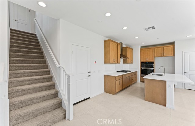 MLS #IV25172253 image #13