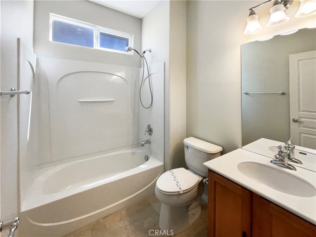 MLS #IV25172321 image #6