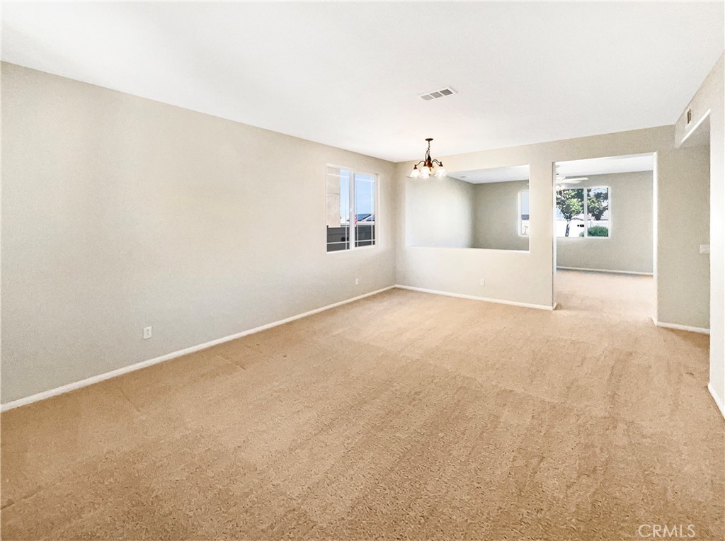 MLS #IV25172321 image #9