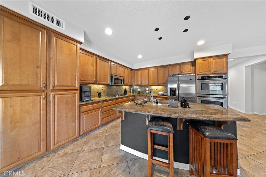 MLS #IV25174706 image #17