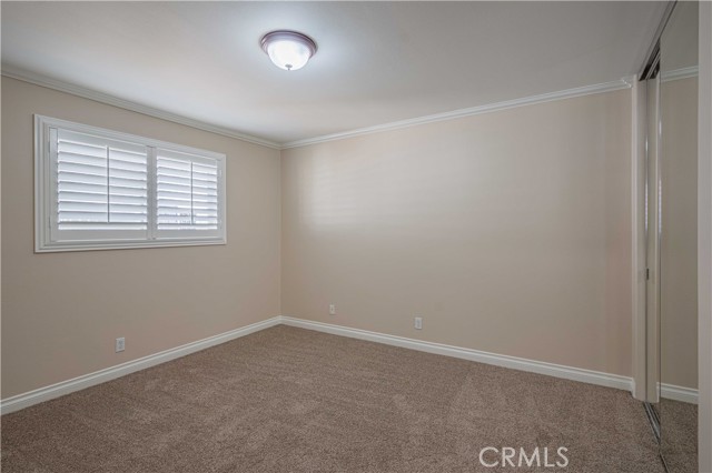 MLS #IV25175846 image #9