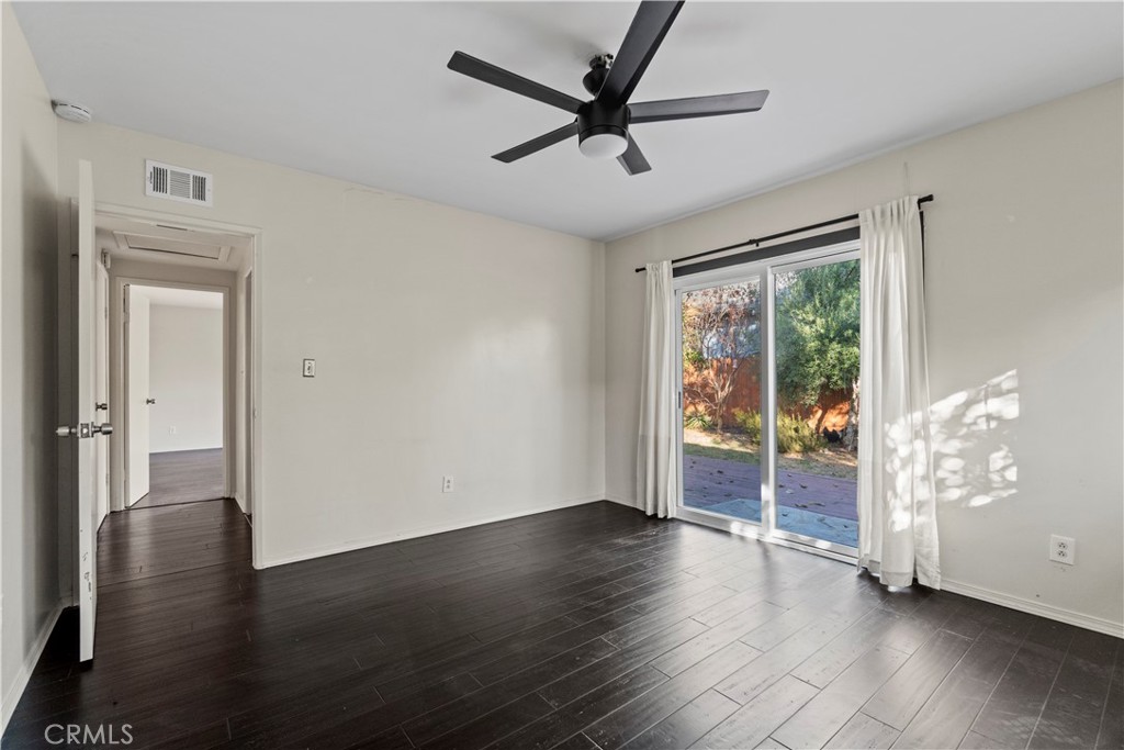 MLS #IV25175632 image #27