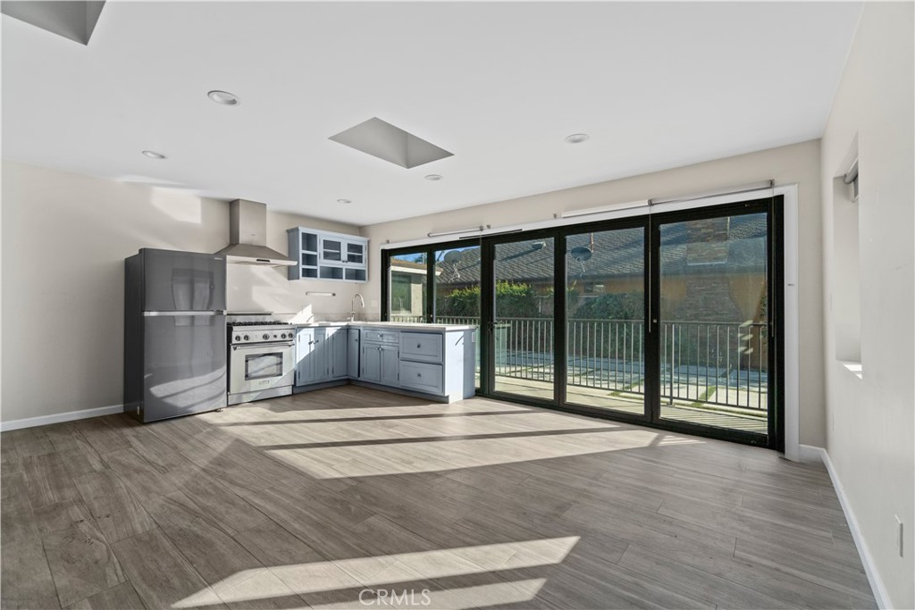 MLS #IV25175632 image #3