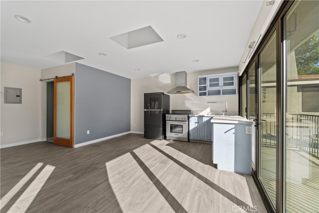 MLS #IV25175632 image #4