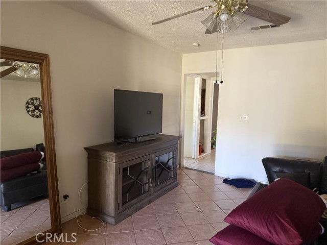 MLS #IV25177200 image #7