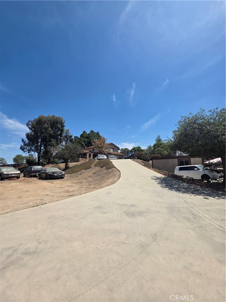 MLS #IV25178790 image #2