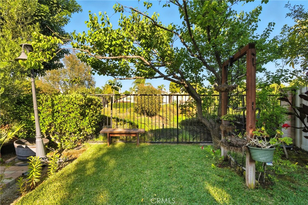 MLS #IV25179411 image #32