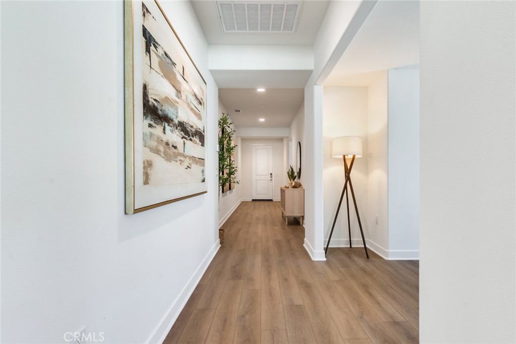 MLS #IV25179486 image #1