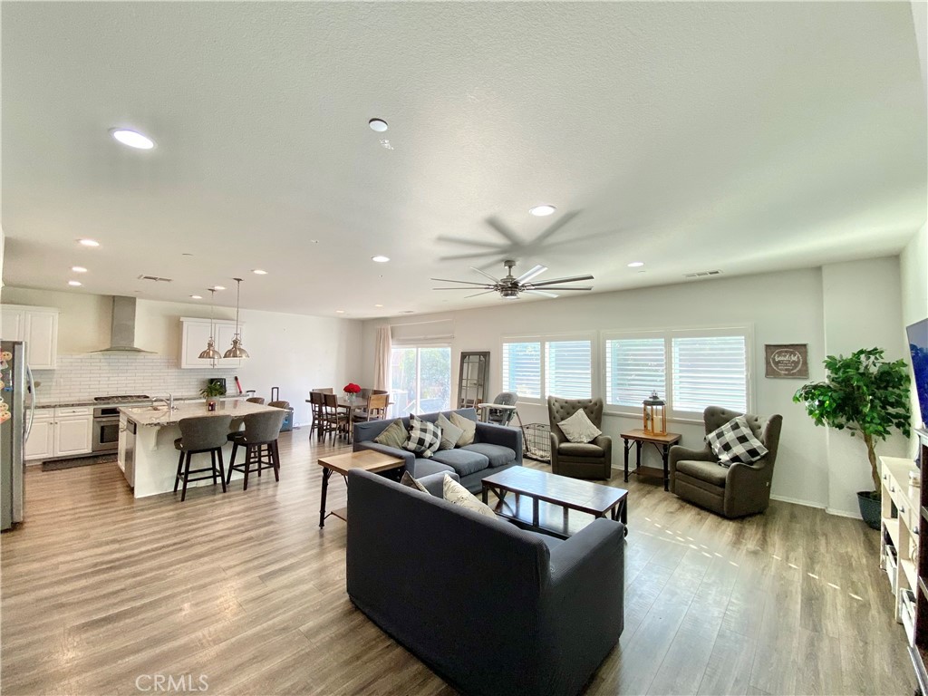 MLS #IV25179779 image #0