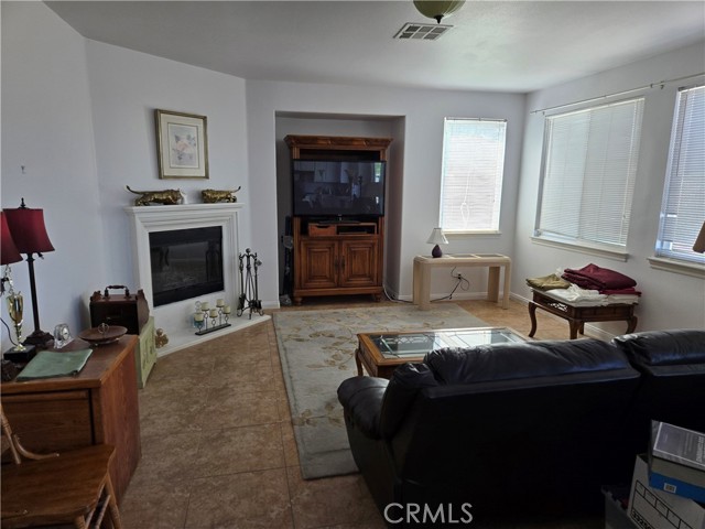 MLS #IV25180865 image #16