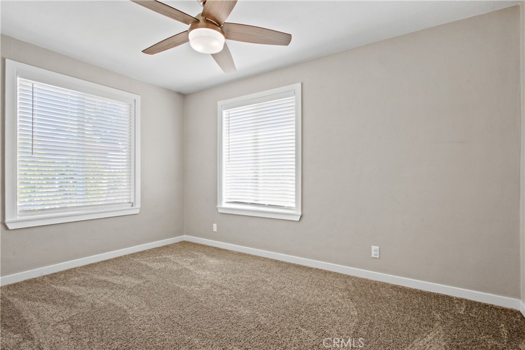 MLS #IV25181932 image #15