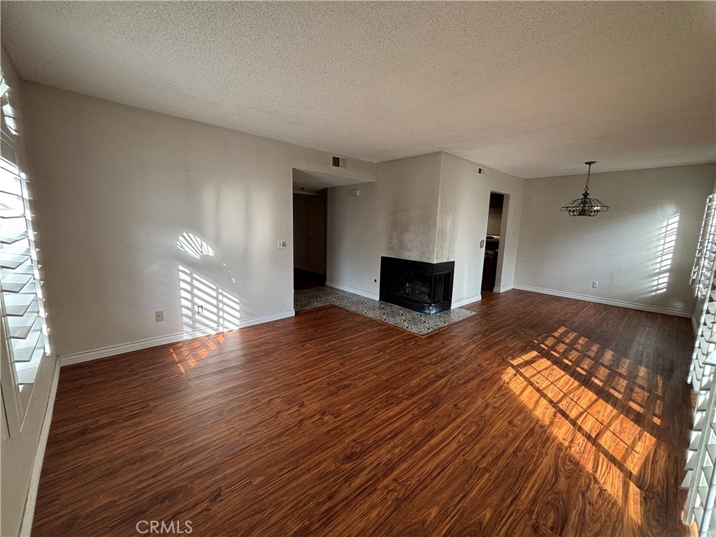 MLS #IV25182060 image #12