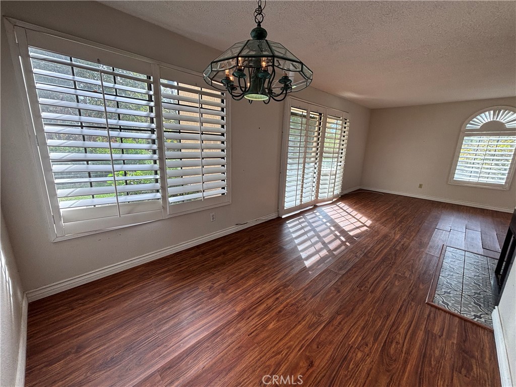 MLS #IV25182060 image #15