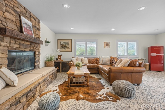 MLS #IV25182741 image #31