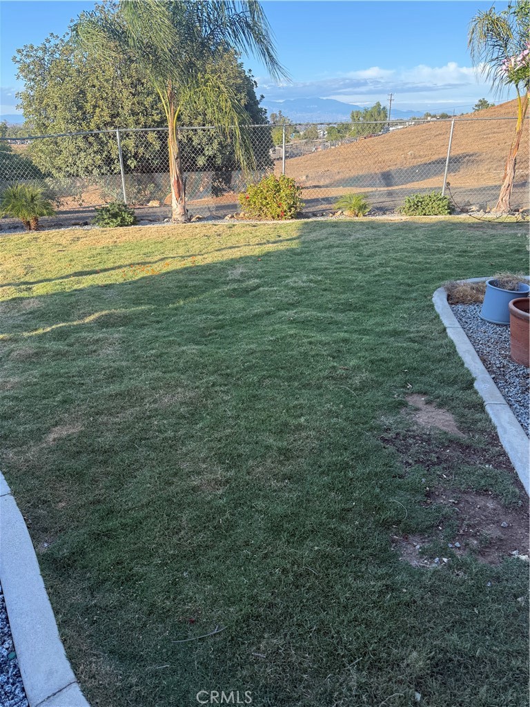 MLS #IV25183231 image #17