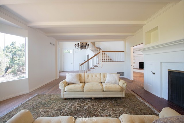 MLS #IV25185210 image #10