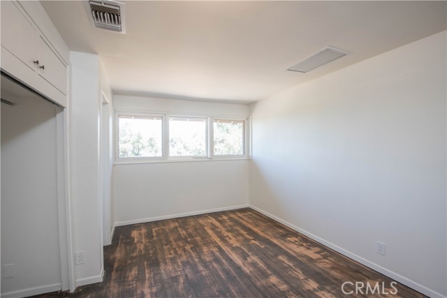 MLS #IV25185210 image #24