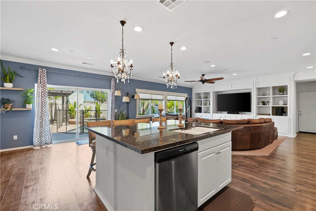 MLS #IV25185438 image #19