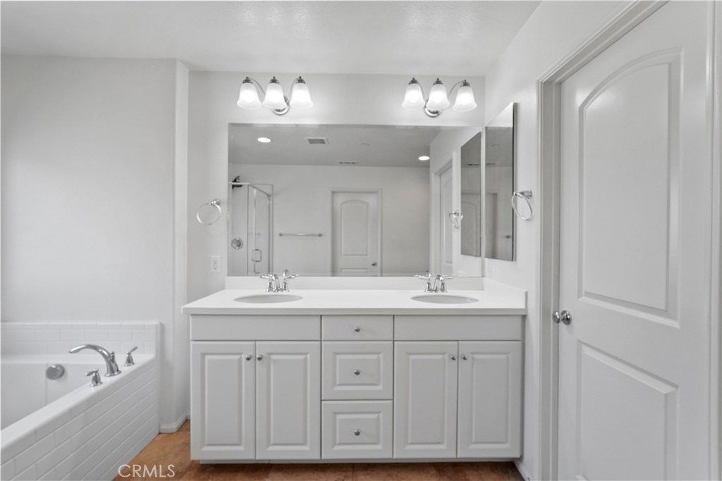 MLS #IV25185438 image #31