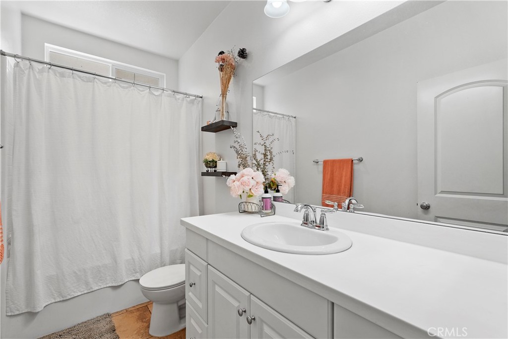 MLS #IV25185438 image #35