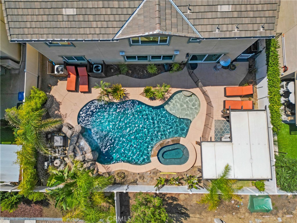 MLS #IV25185438 image #4