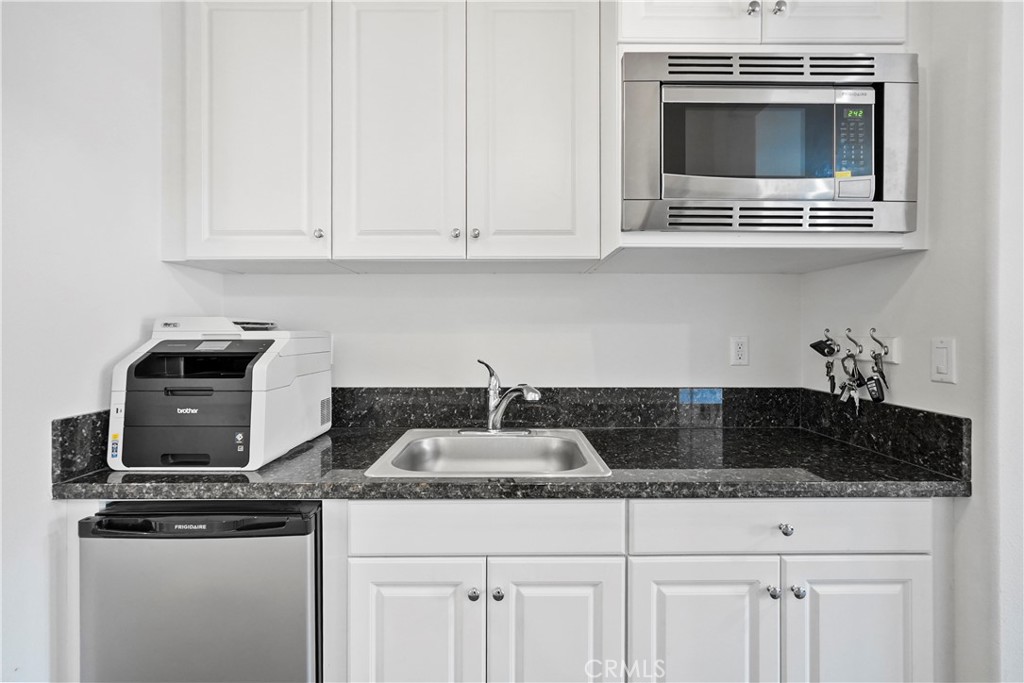 MLS #IV25185438 image #41