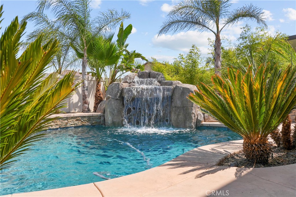 MLS #IV25185438 image #5