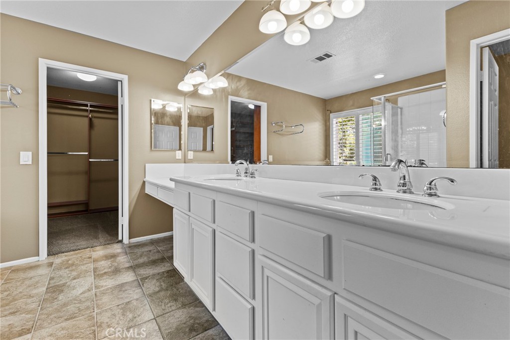 MLS #IV25187652 image #17