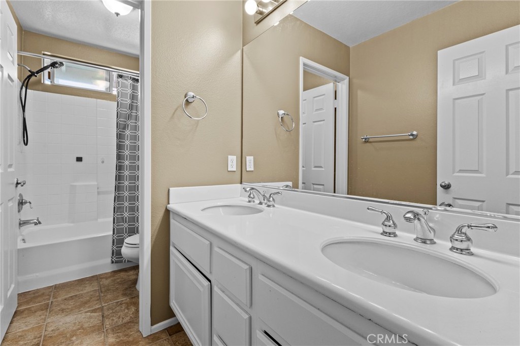 MLS #IV25187652 image #23