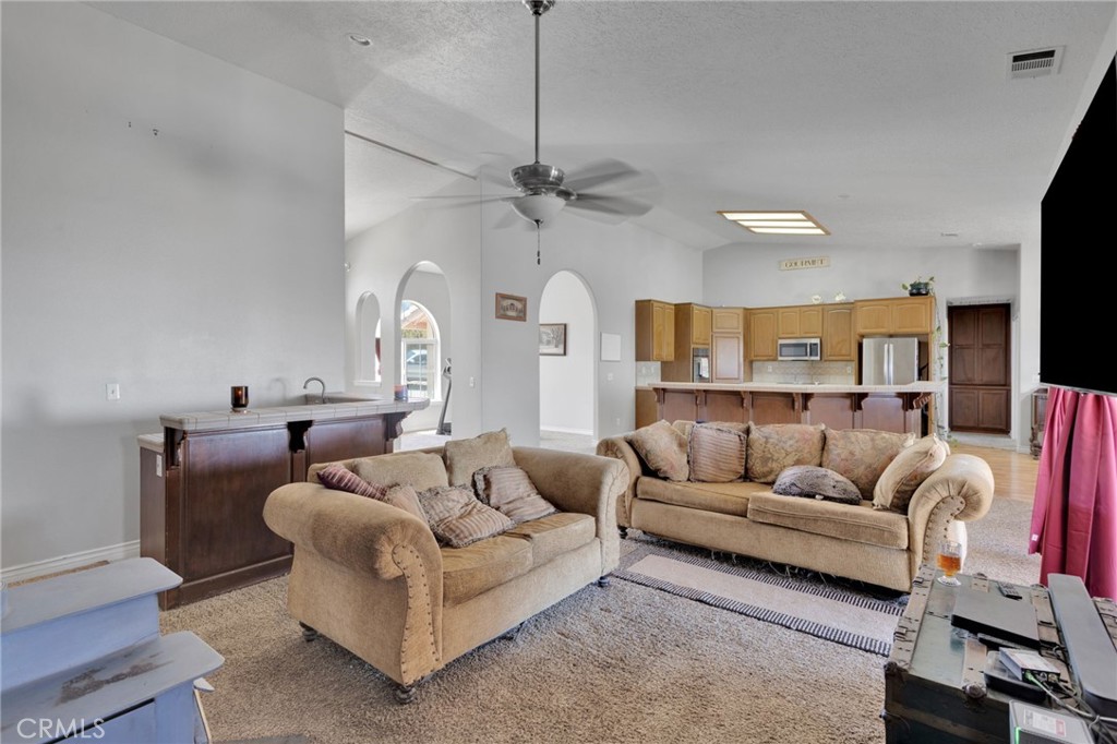 MLS #IV25188866 image #5