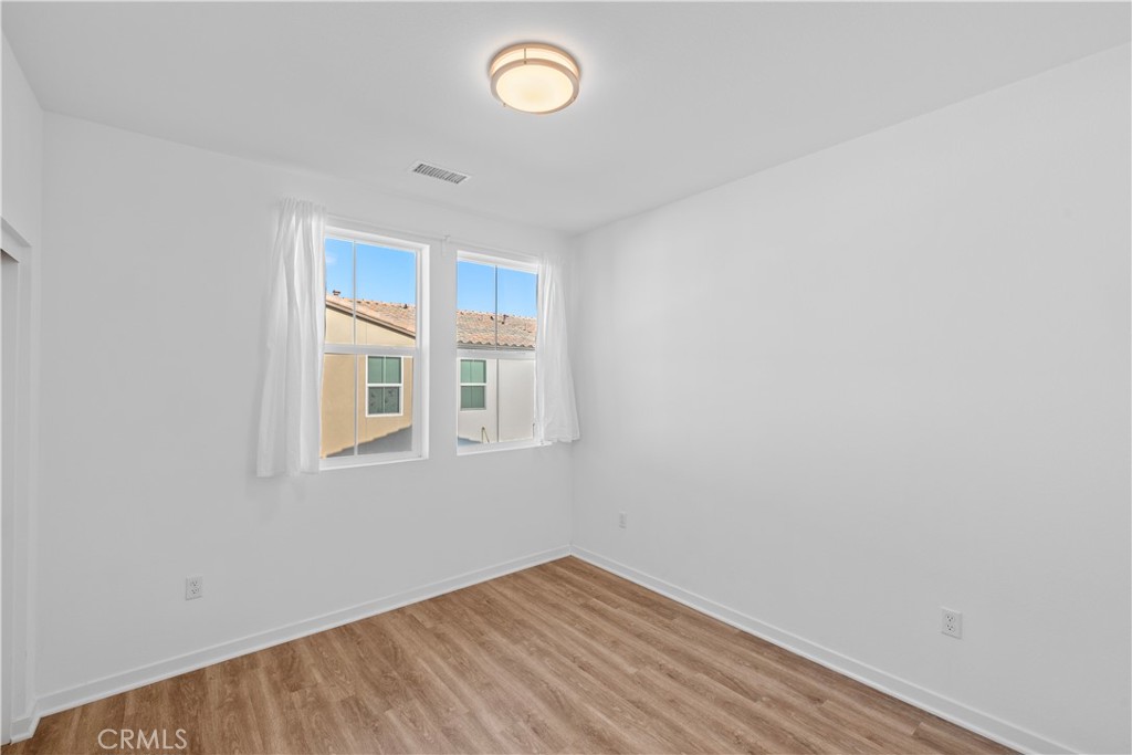 MLS #IV25189287 image #16