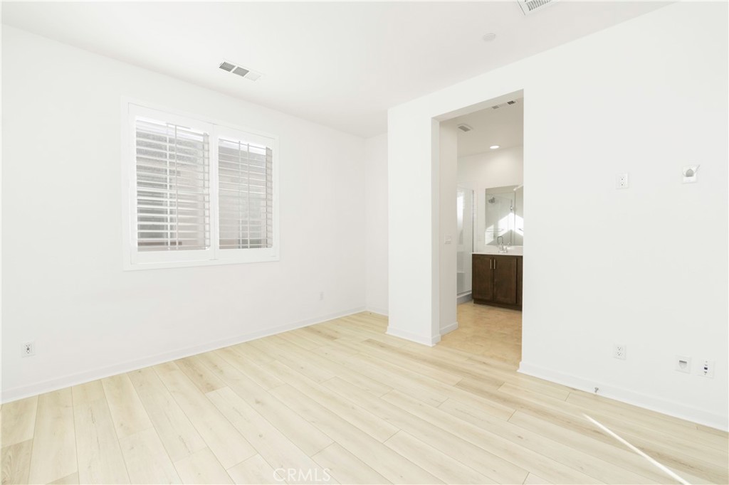 MLS #IV25189611 image #14