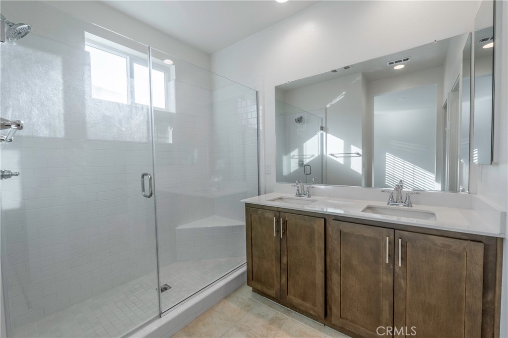 MLS #IV25189611 image #17