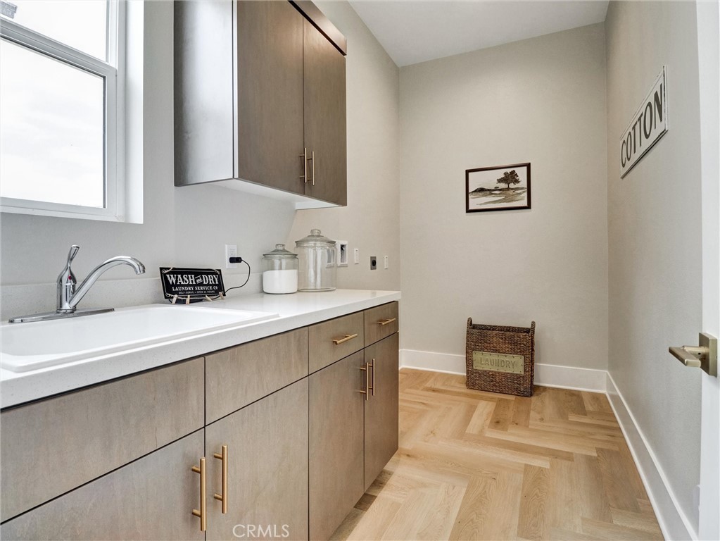 MLS #IV25190073 image #16